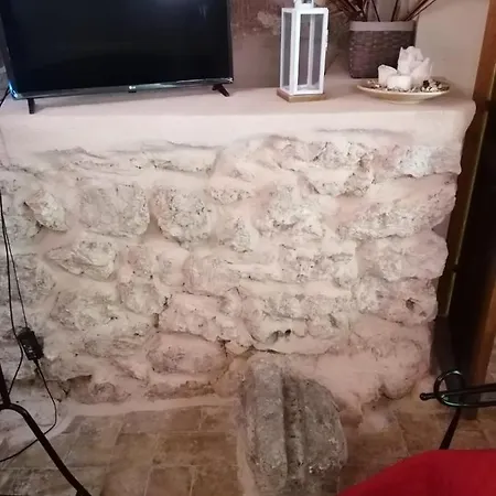 Tenuta Castelli סן דונטו ואל די קומינו