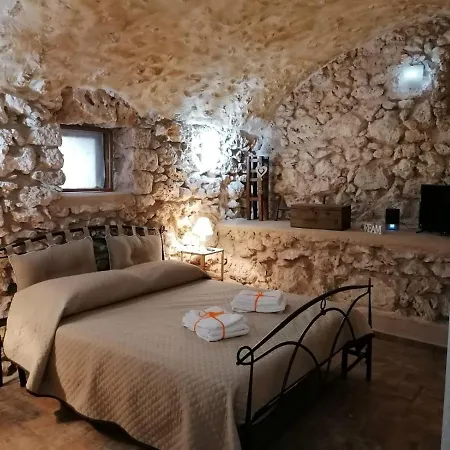 Tenuta Castelli Farm stay